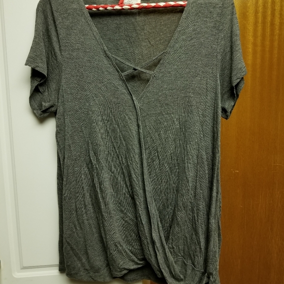 🎄Glitz charcoal short sleeved shirt with detailing - Picture 3 of 6